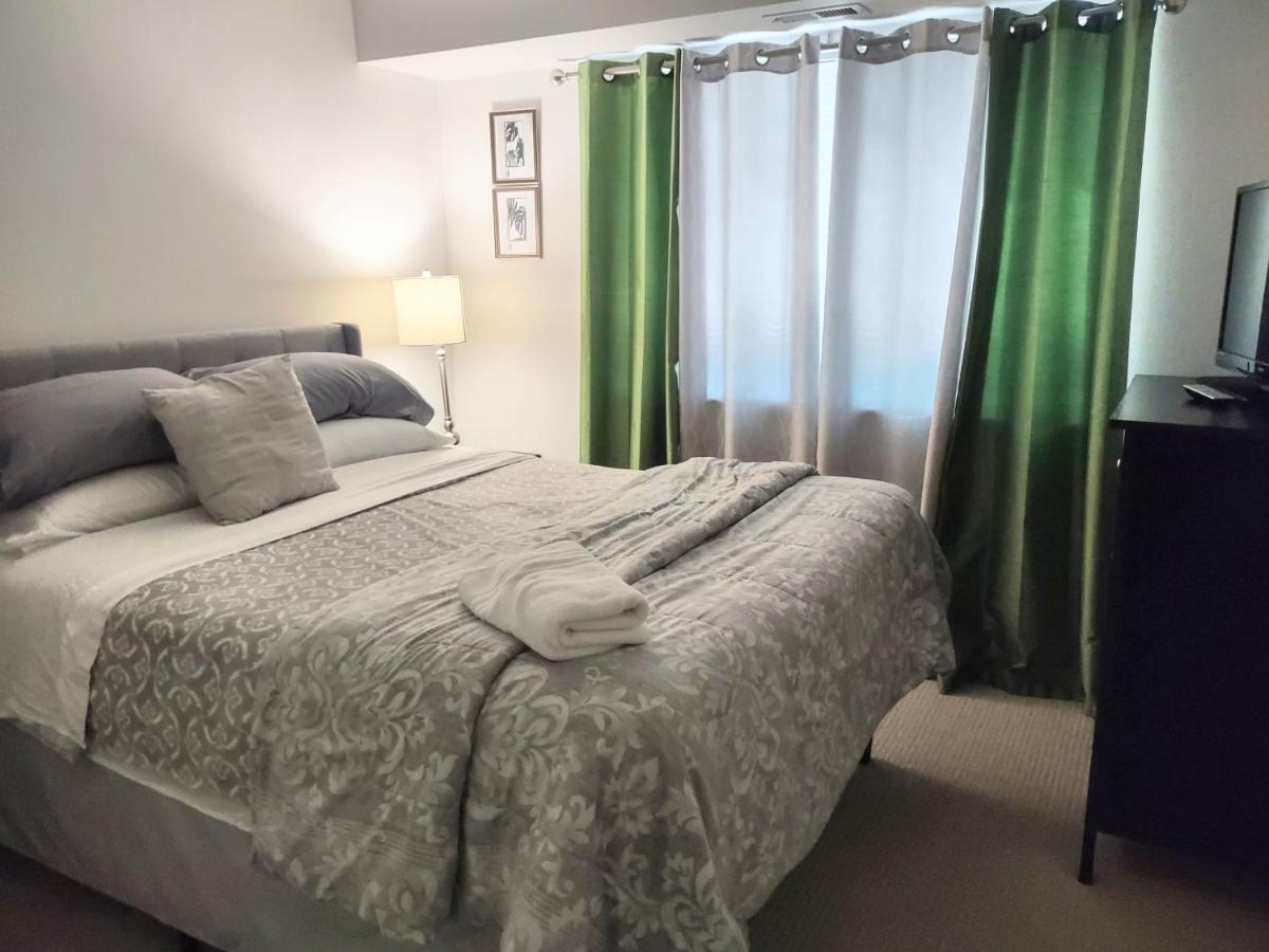 Charming Condo In Central ローリー エクステリア 写真