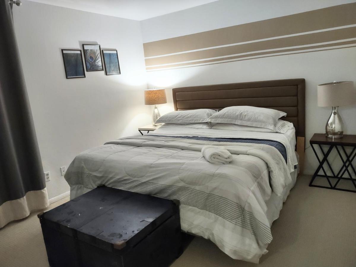 Charming Condo In Central ローリー エクステリア 写真